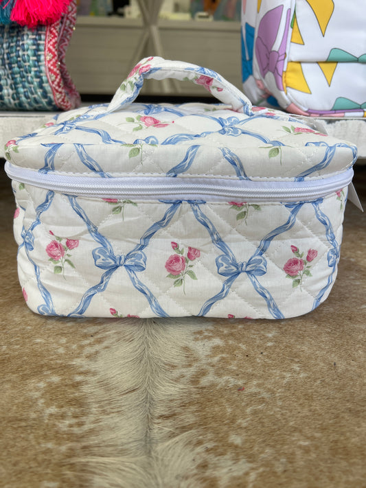 Sweet Floral Train Case