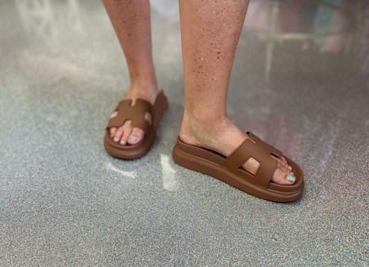 Chestnut Sandals